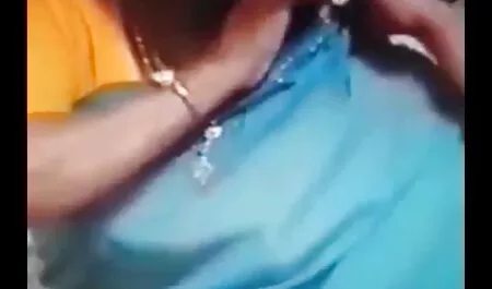 Milf Layna Landry कैच को हिंदी सेक्सी एचडी मूवी चूसने वाला कैच पकड़ती है