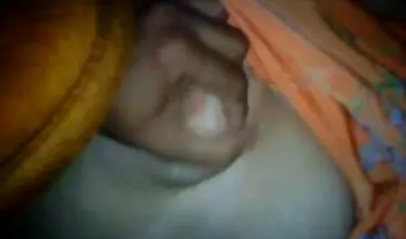 सुनहरे बालों वाली किशोरावस्था सेक्सी मूवी फुल एचडी सेक्सी मूवी उनके खिलौने