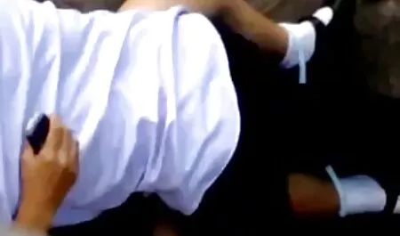 जवान सेक्सी मूवी पिक्चर फुल एचडी लड़की कैमरे पर हस्तमैथुन करती है
